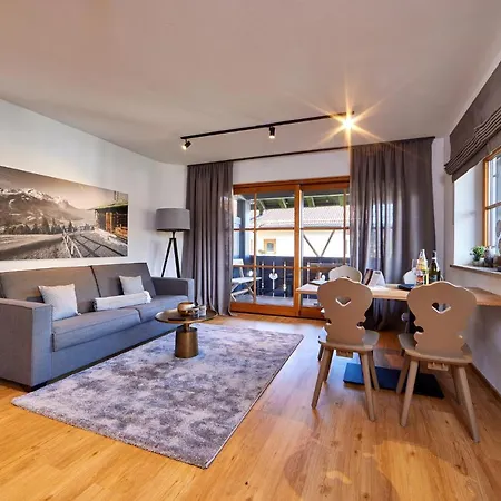 Alpen-retreat - Piste, Balkon Und Alpspitzblick גרמיש-פרטנקירכן